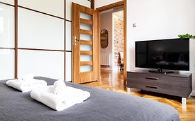 Househost Apartment: Jozefa 2/10